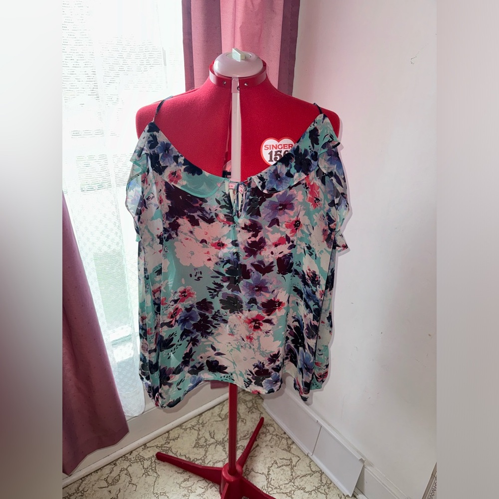 Green Floral Off the Shoulder Long-Sleeve Blouse
